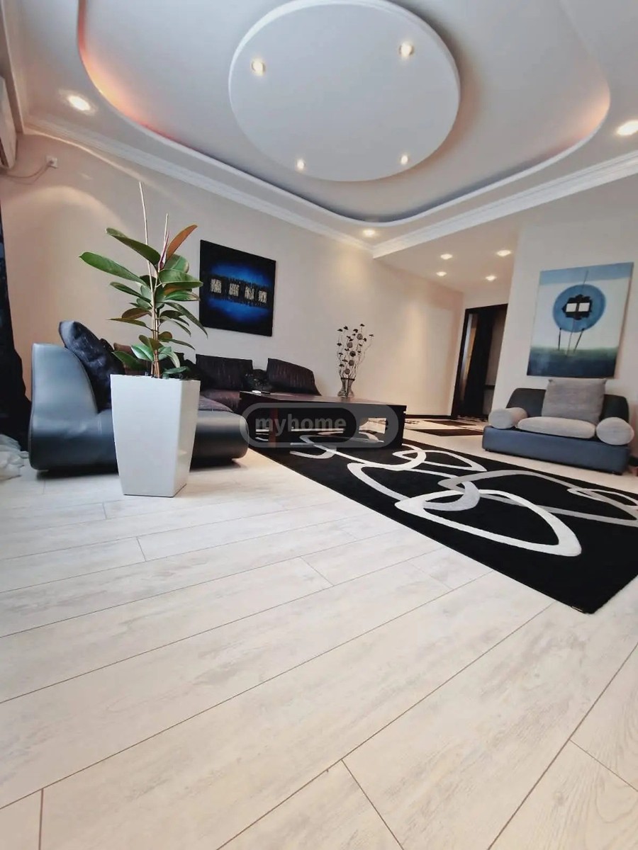 თარხნიშვილის  ქ.  - 2 rooms