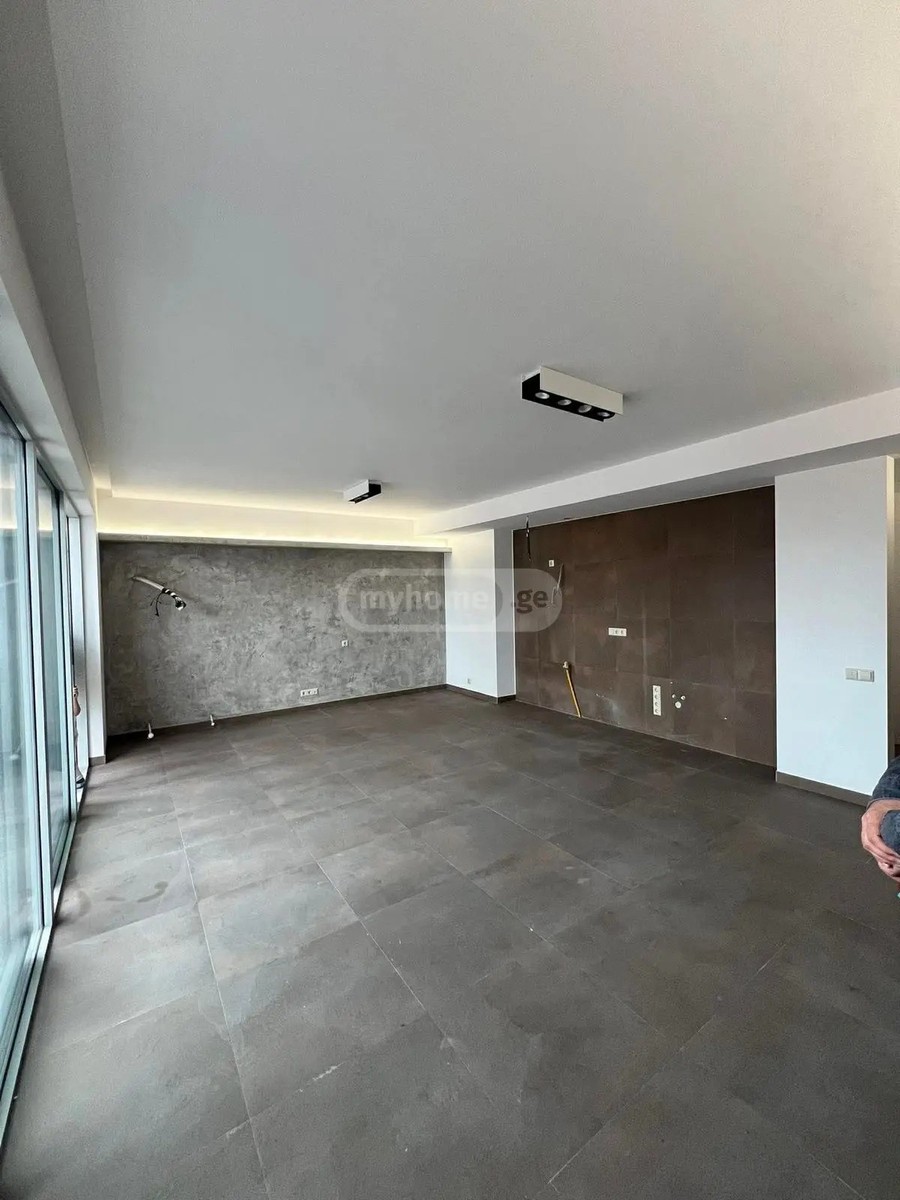 აბაშიძე მ. ქ. 60 - 3 rooms