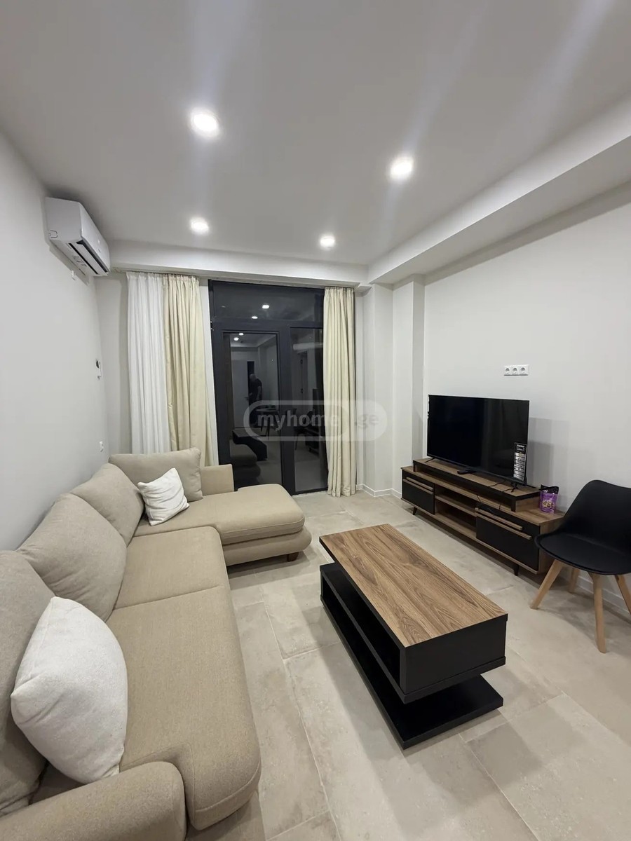 ბობ უოლშის ქუჩა  - 3 rooms