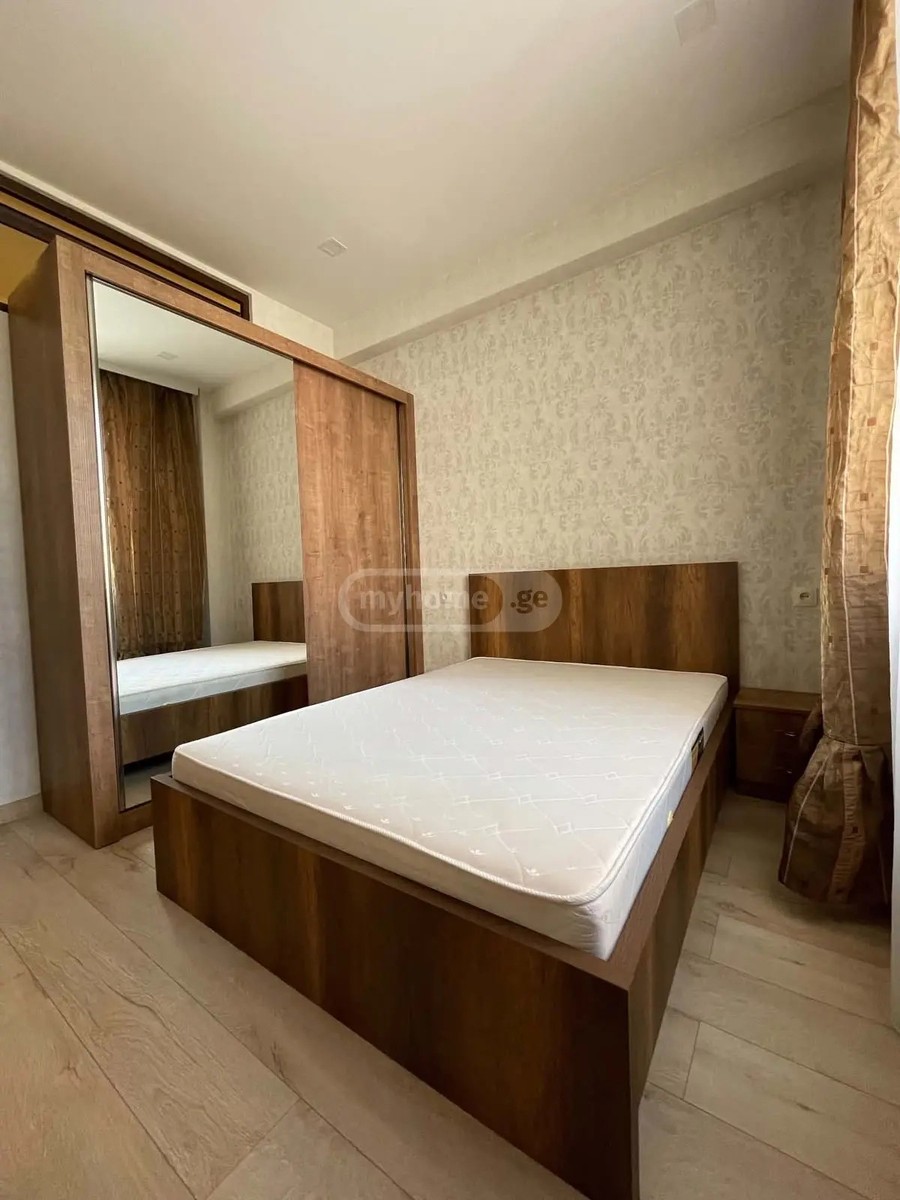 თინათინის  ქ. 4 - 3 rooms