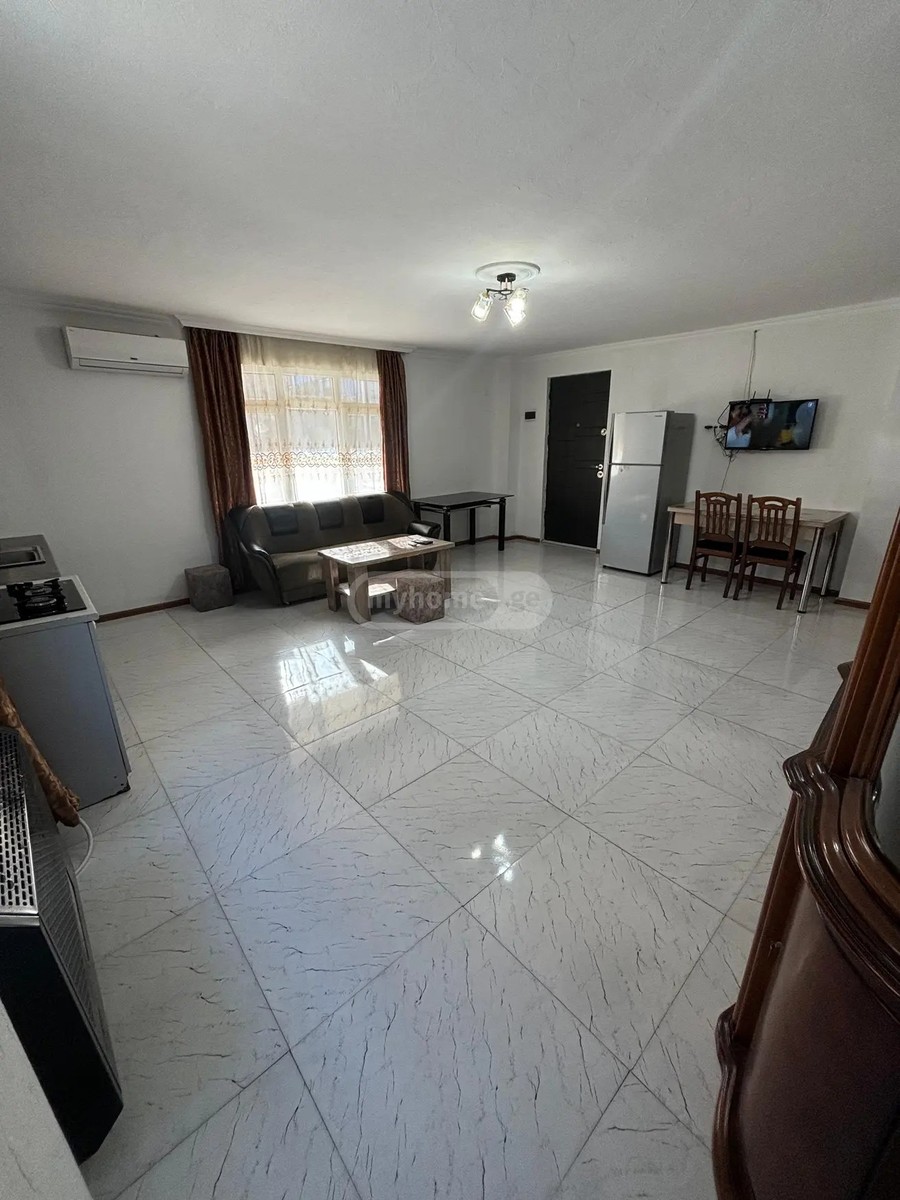ლორთქიფანიძე გრ. ქ. 71ა - 3 rooms