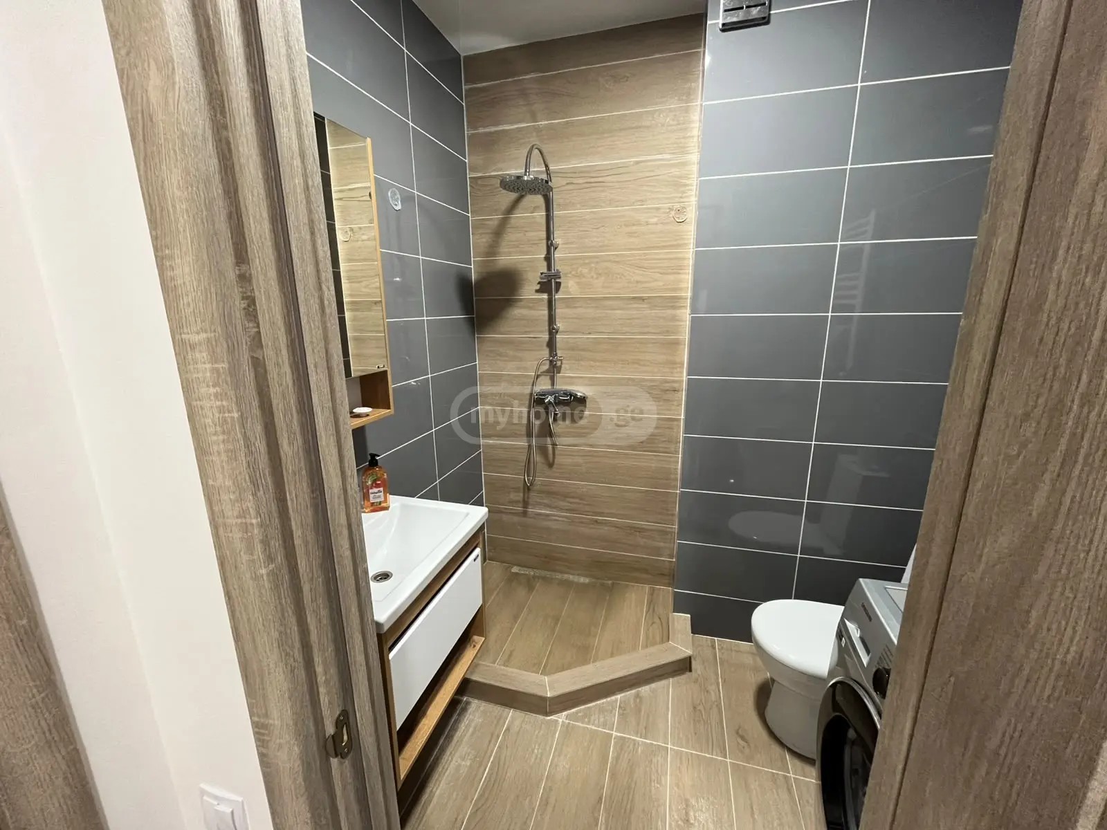 ფარნავაზ მეფის გამზ. 26 - 2 rooms