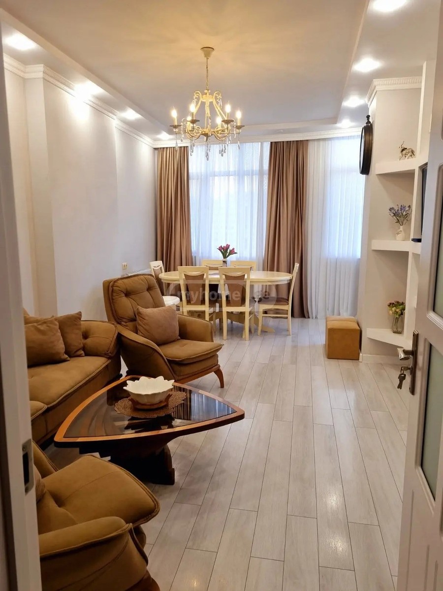 აბუსერიძე ტ. ქ. 5 - 3 rooms