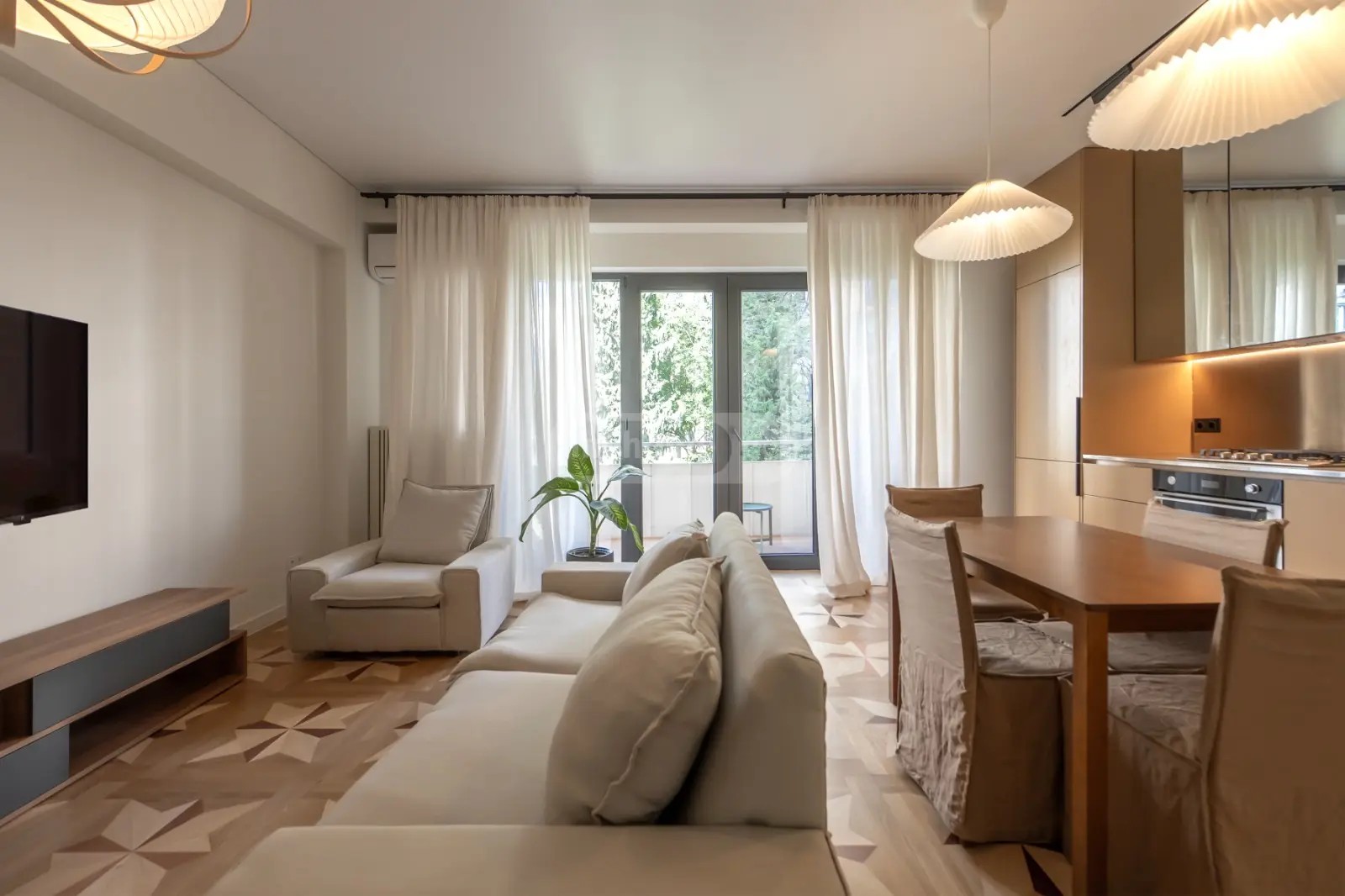 ნიკოლაძე ი. ქ  - 3 rooms