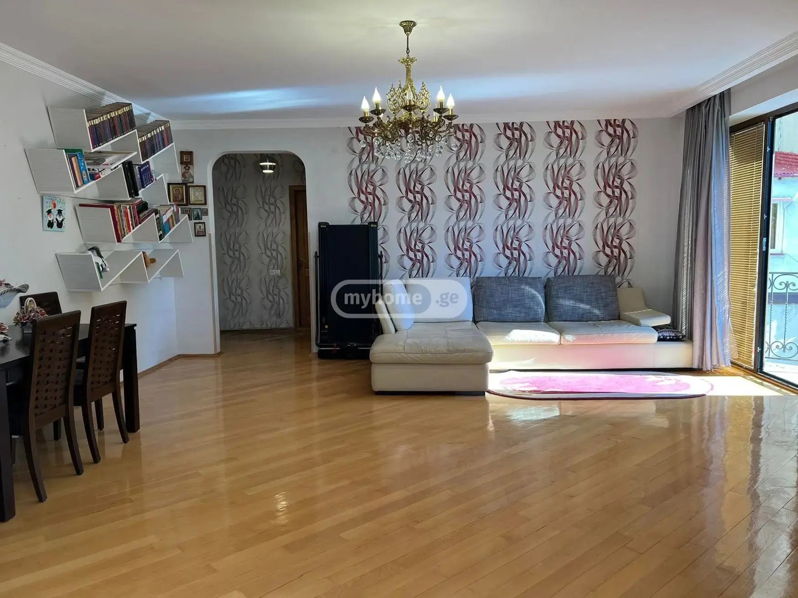 ბუხაიძის ქ.  - 3 rooms