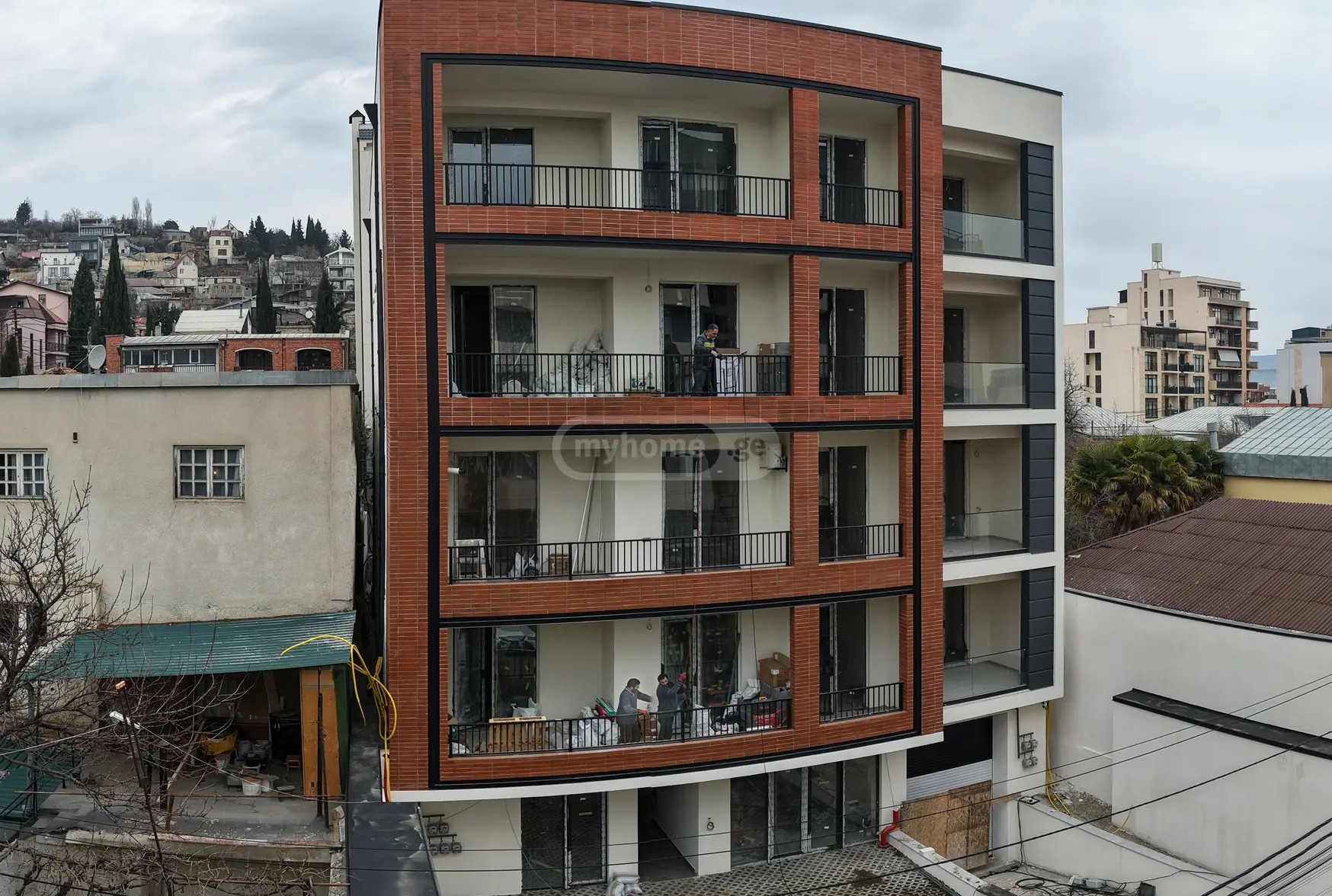 ოდესის ქ. 17 - 5 rooms