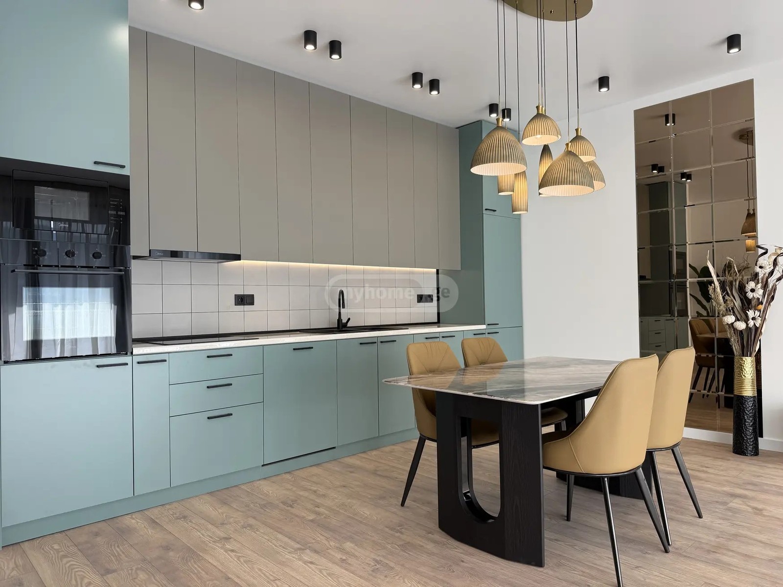 ანჯაფარიძე ზ. II შეს. 4 - 3 rooms