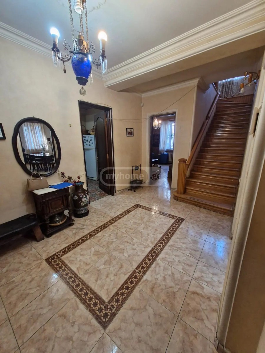 ასათიანი ლ. ქუჩა  - 7 rooms