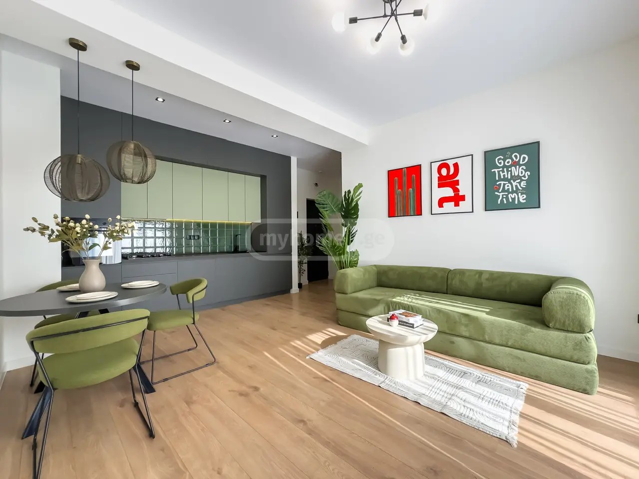 უნივერსიტეტის ქ. 46 - 3 rooms