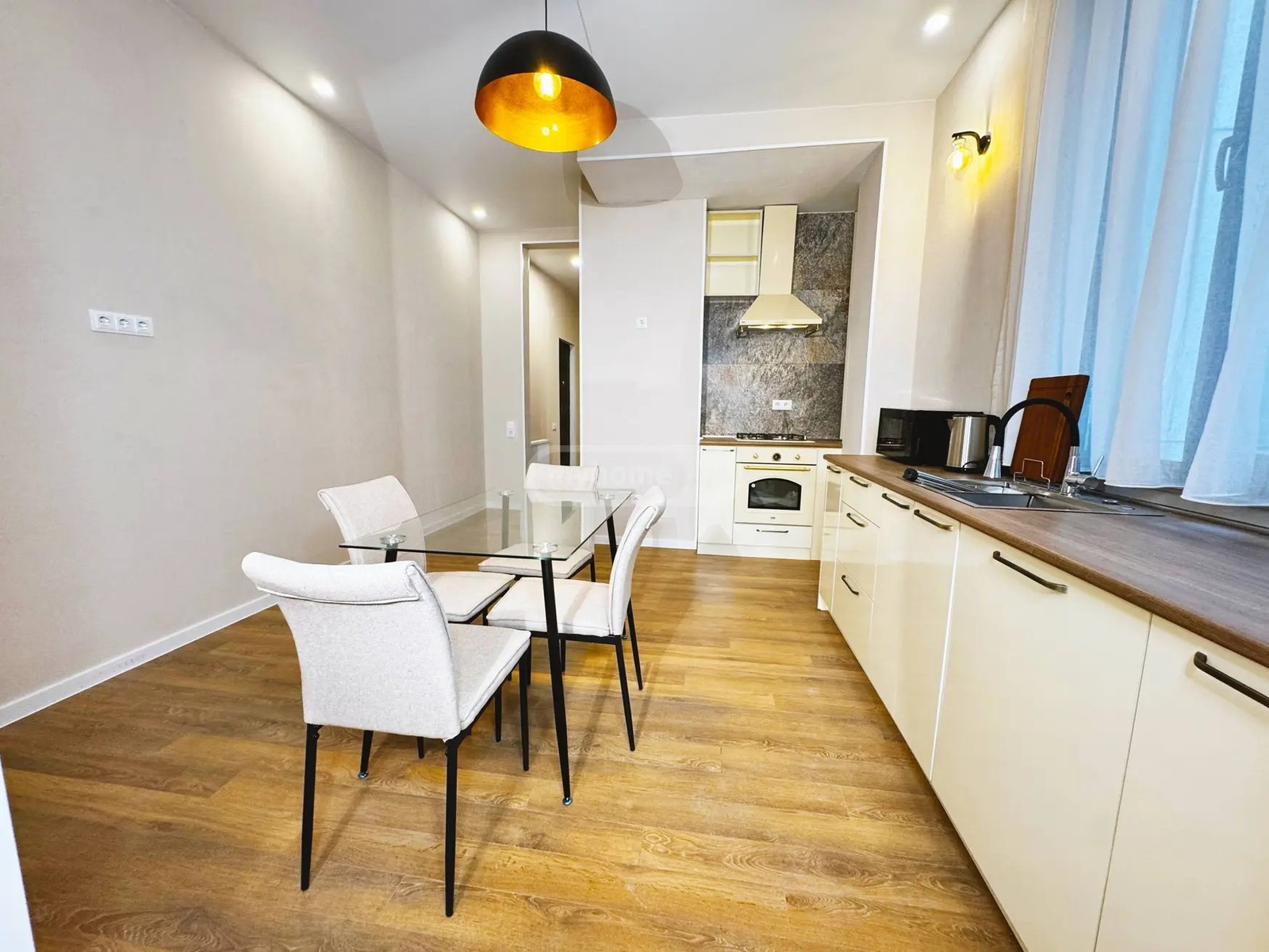 რამიშვილი ნ. ქ.  - 4 rooms