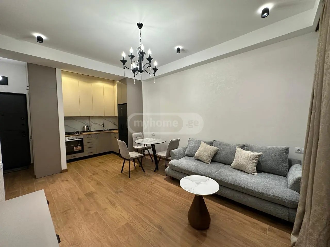 ზედაზენის ქ. 6 - 2 rooms