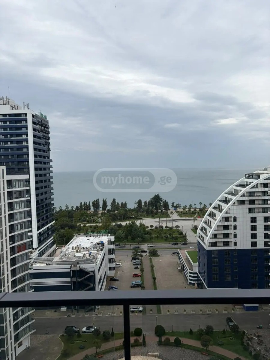 კაჩინსკი ლ. და მ. ქ. 5 - 4 rooms