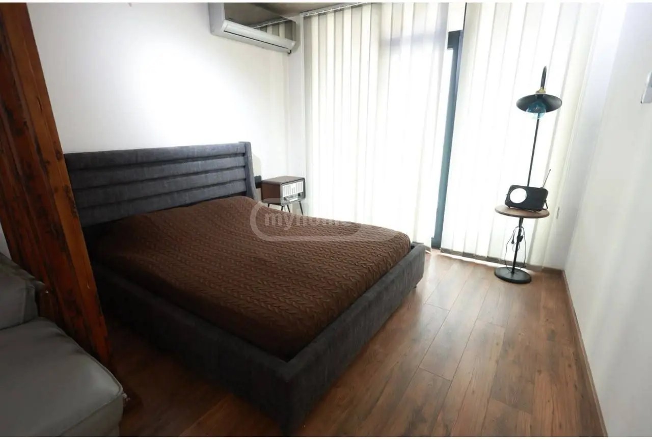 ნიჟარაძე რ. ქუჩა 18 - 1 rooms