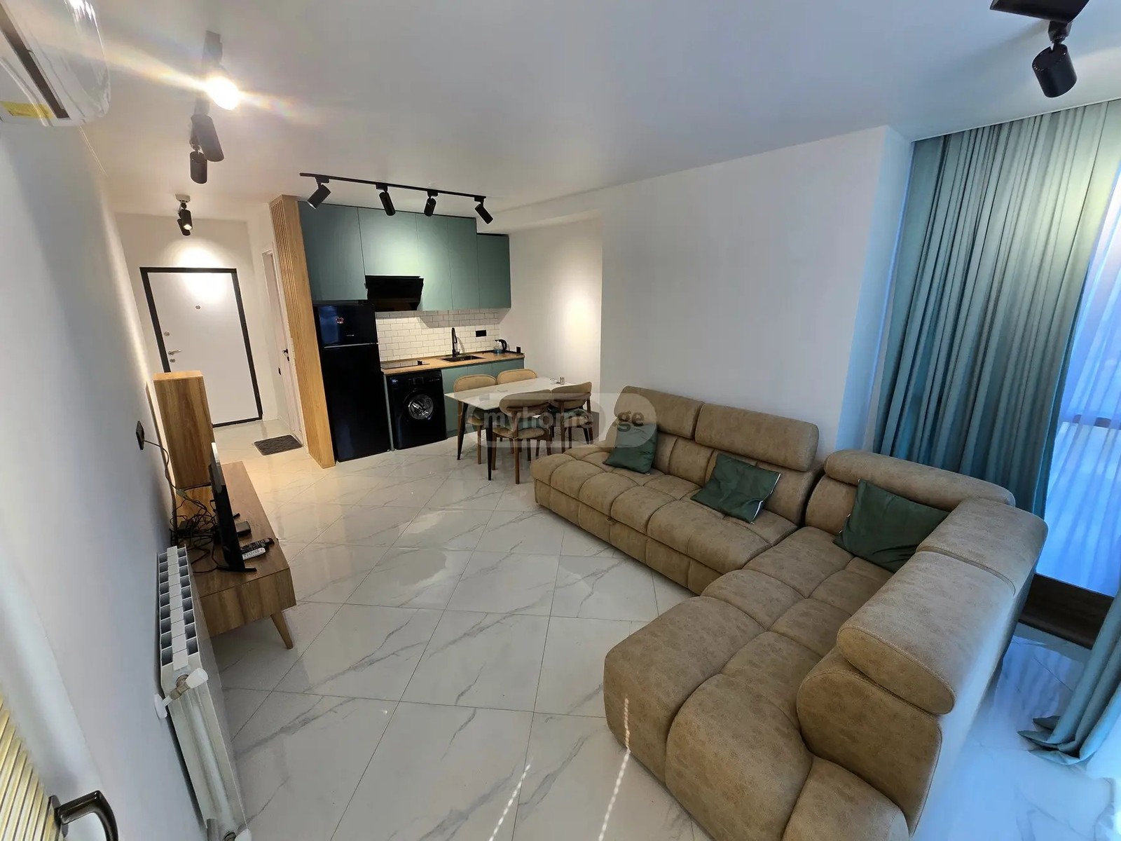 შარტავა ჟ. ქ. 18 - 2 rooms