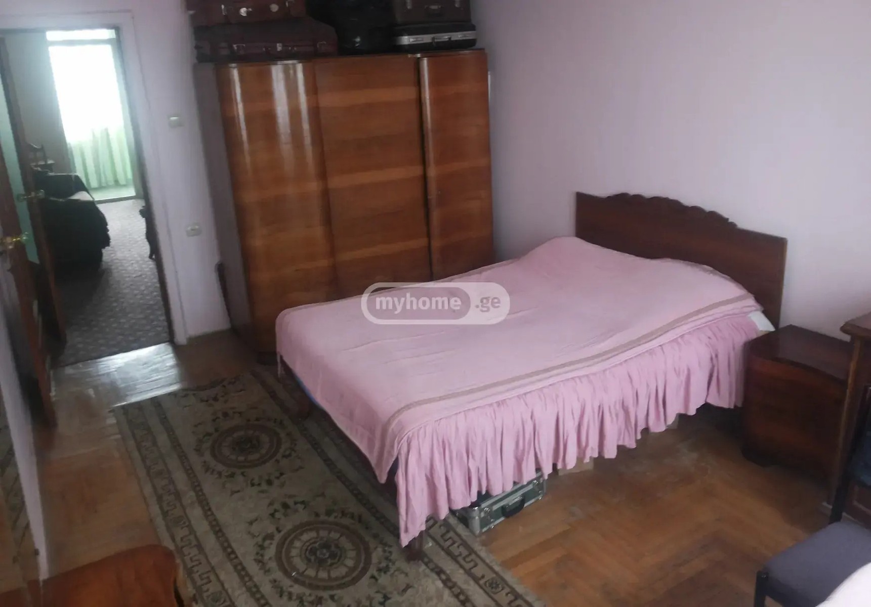 ჯავახიშვილი ი. ქ.  - 5 rooms