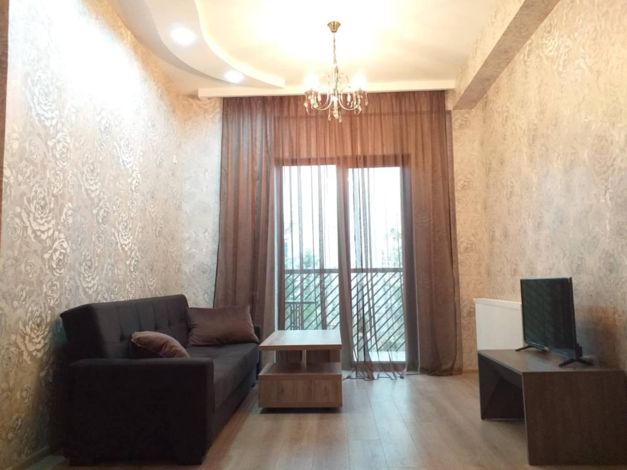 Lechkachinski 1, Isani - 2 rooms