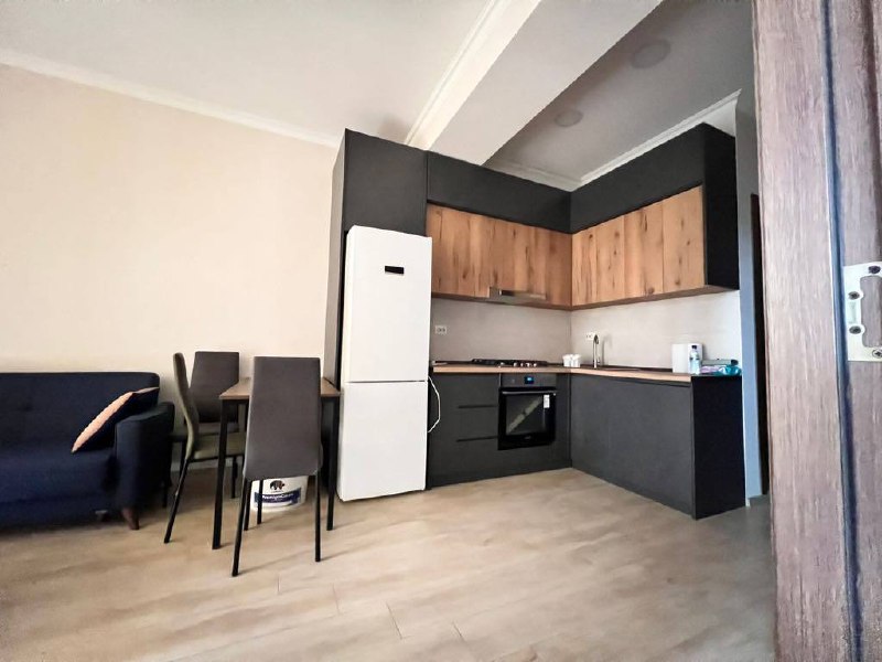 Varketili, Nakashidze-Bolkvadze - 3 rooms
