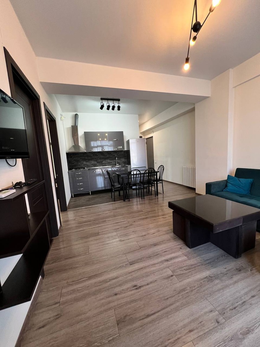 Laista 4, Isani - 3 rooms