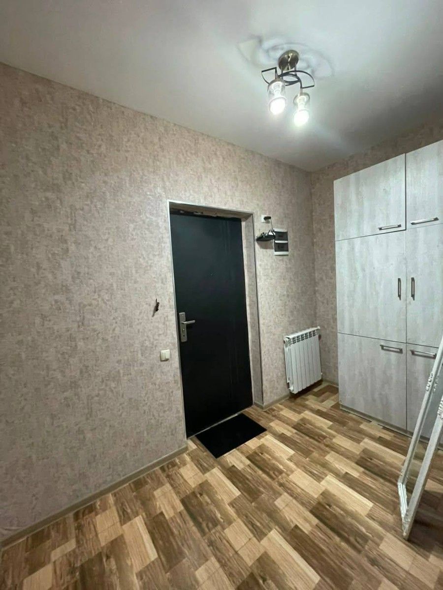 Tsotne Dadiani 7B, near Karvazla shopping center - 2 rooms