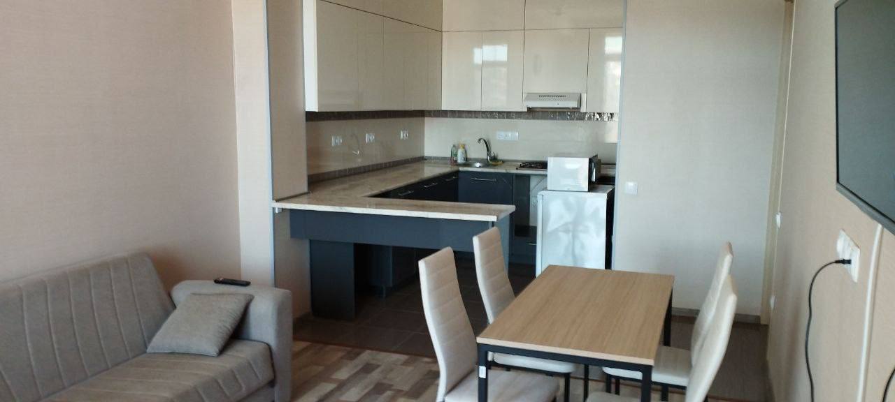 Archil Mephe, 11 - 2 rooms