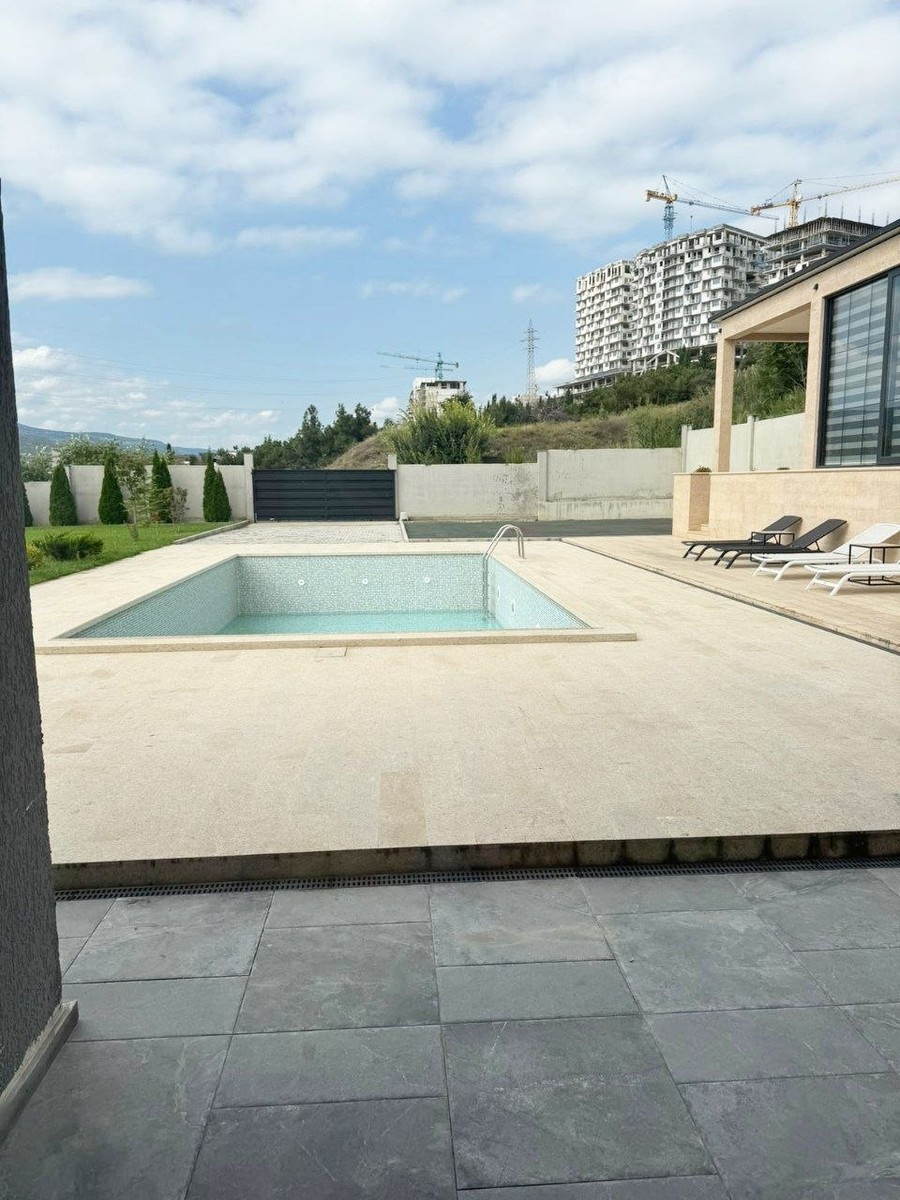 Lisi Lake, Saburtalo - 5 rooms