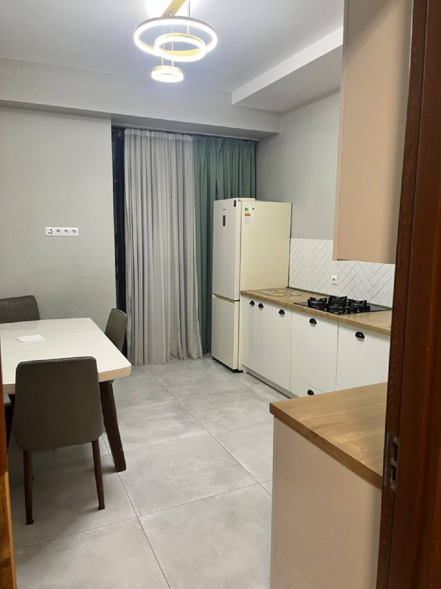 Beliashvili 70b, Dighomi - 3 rooms