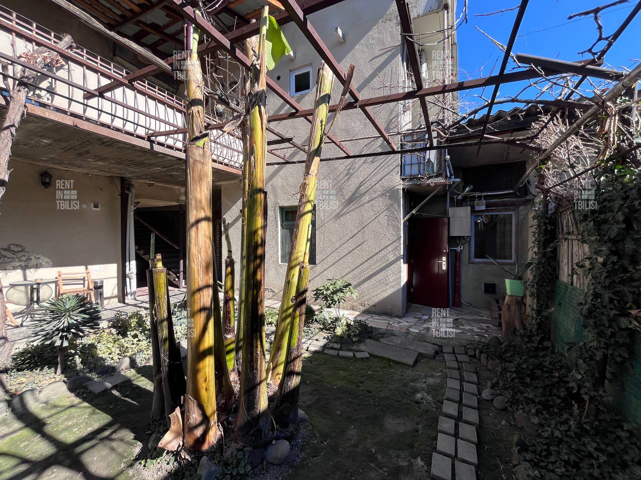 3 Badagi St, Ortachala - 2 rooms