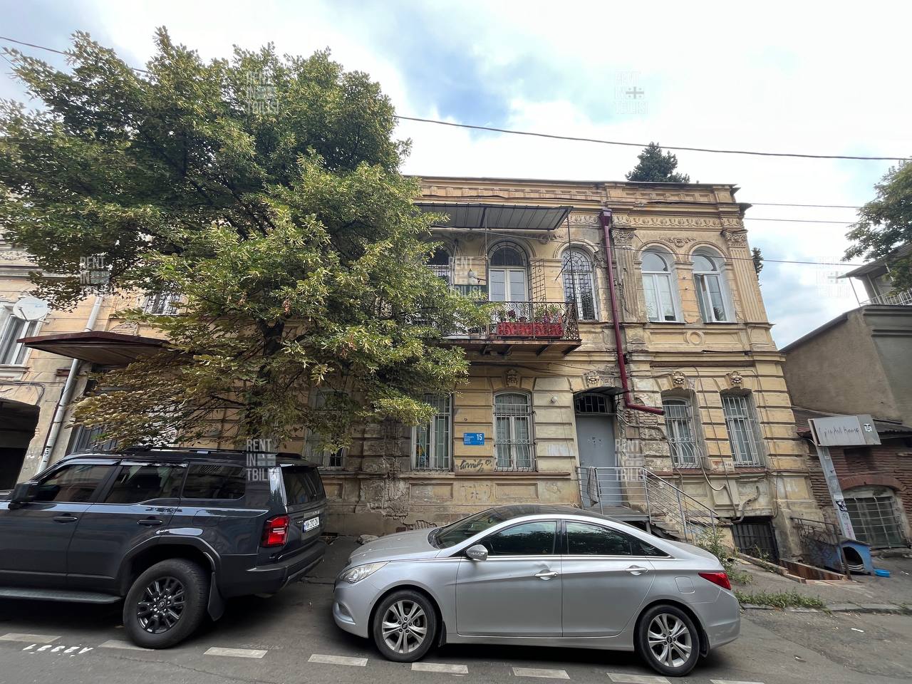 15 Dzmebi Zubalashvilebi St - 1 rooms