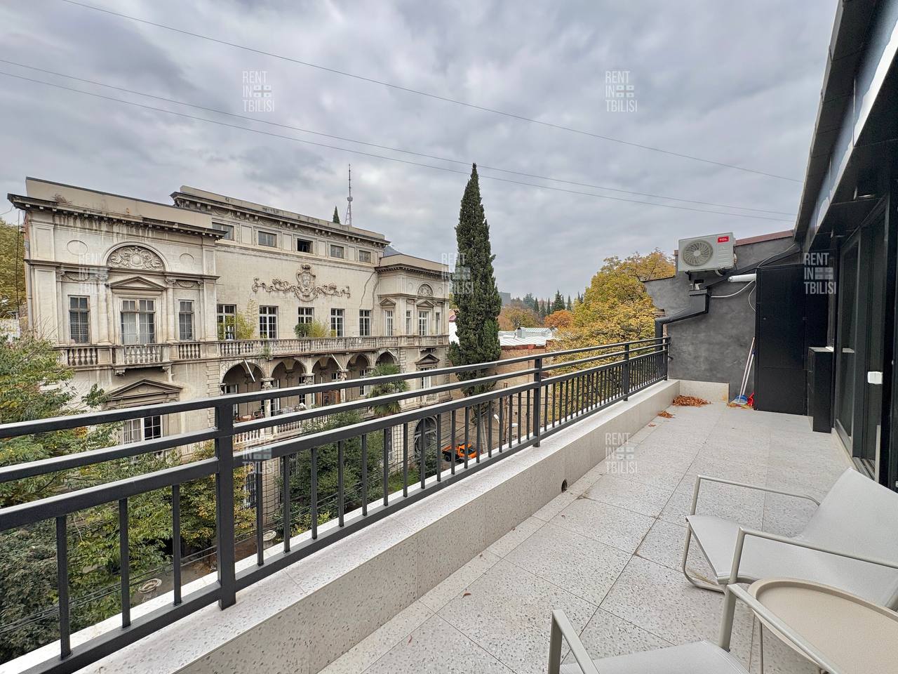 12 Geronti Kikodze Street, Sololaki - 1 rooms