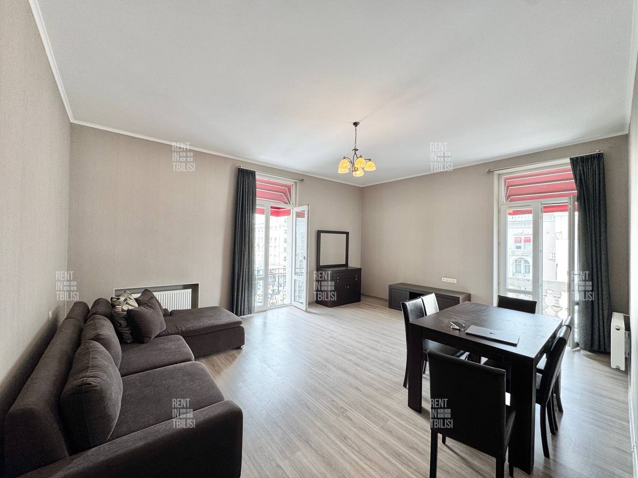 86/1 David Aghmashenebeli - 1 rooms