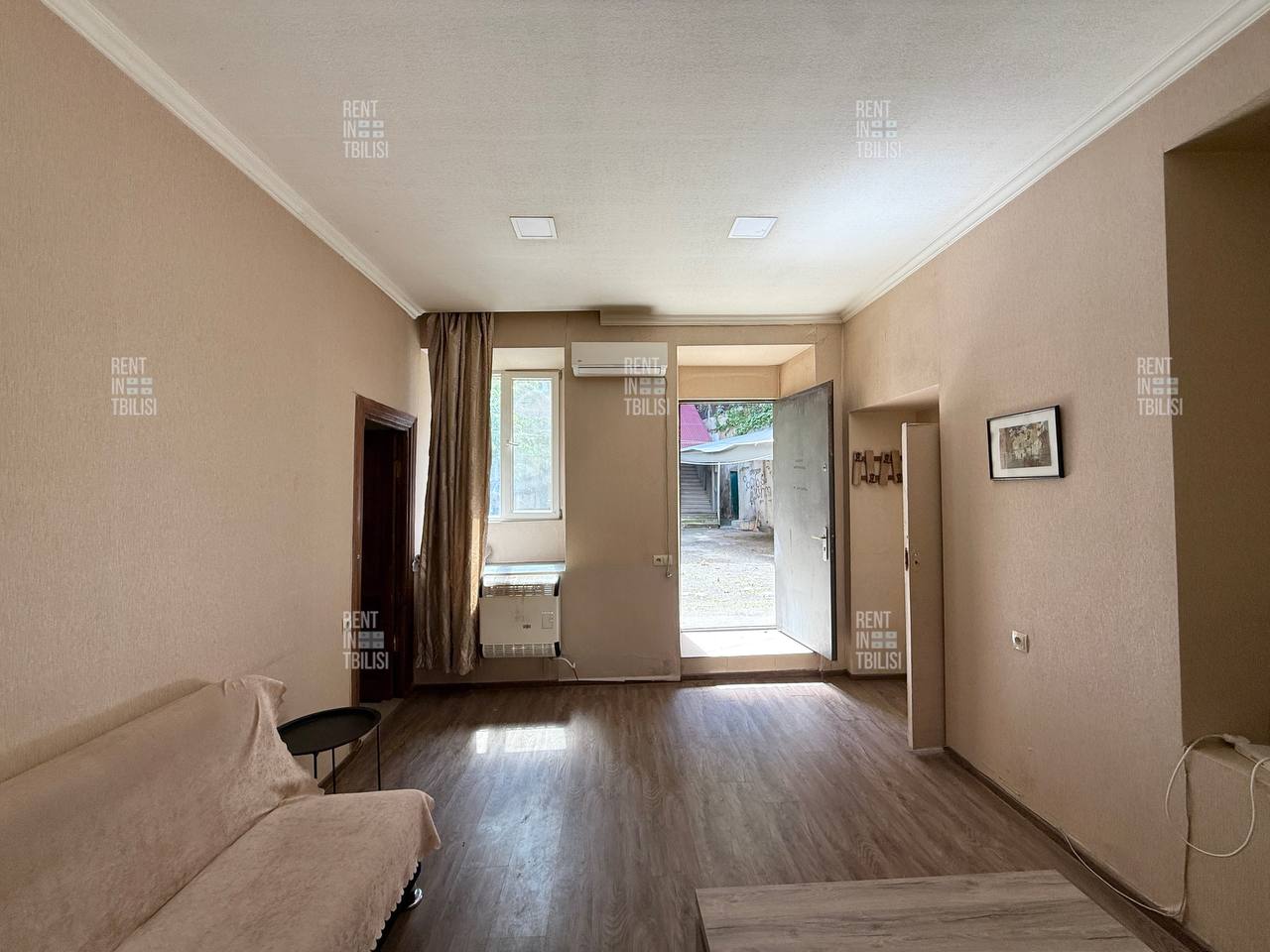 30 Alexander Griboedov St, Mtatsminda - 1 rooms