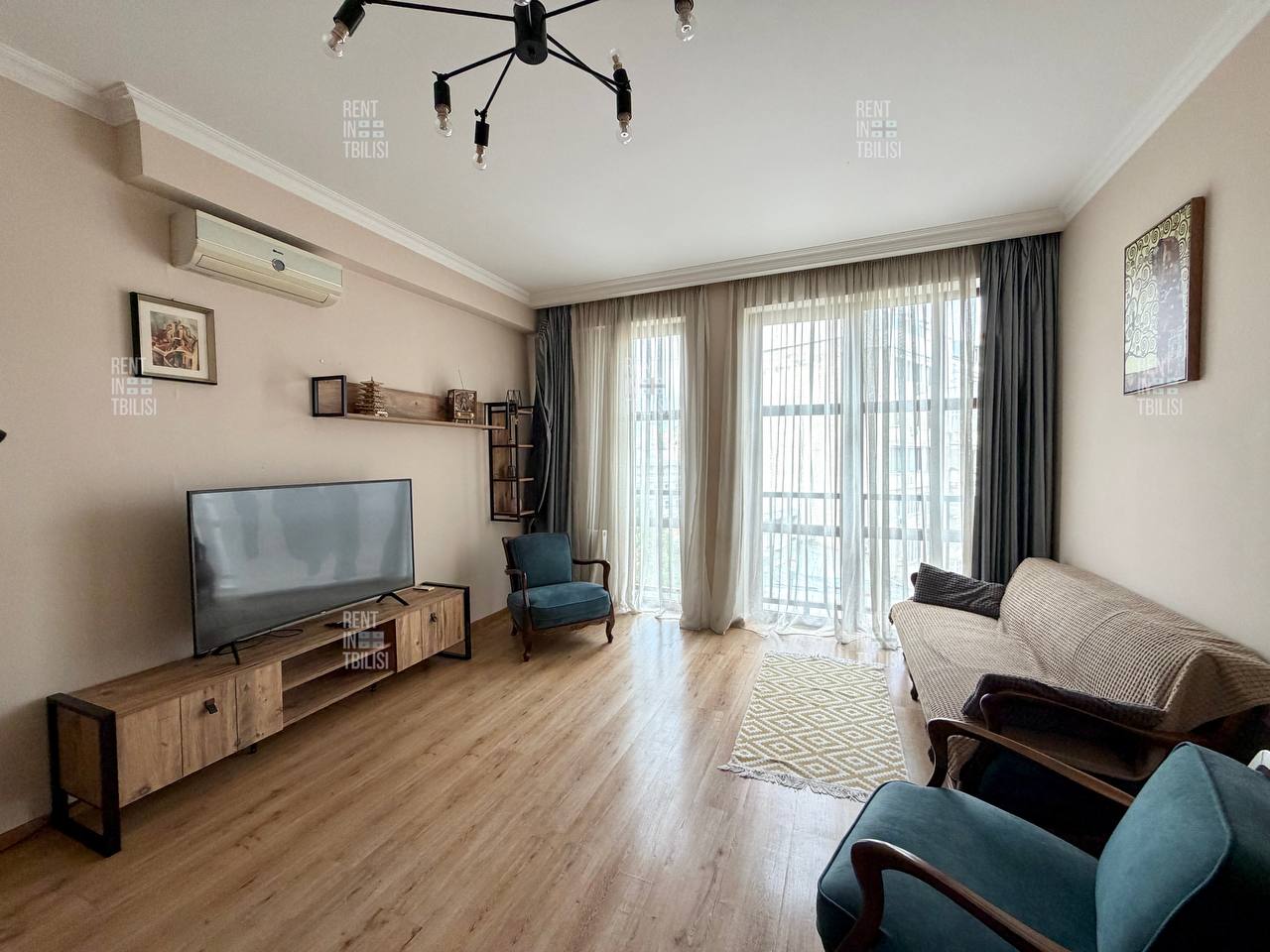 3 Iakob Nikoladze St - 1 rooms