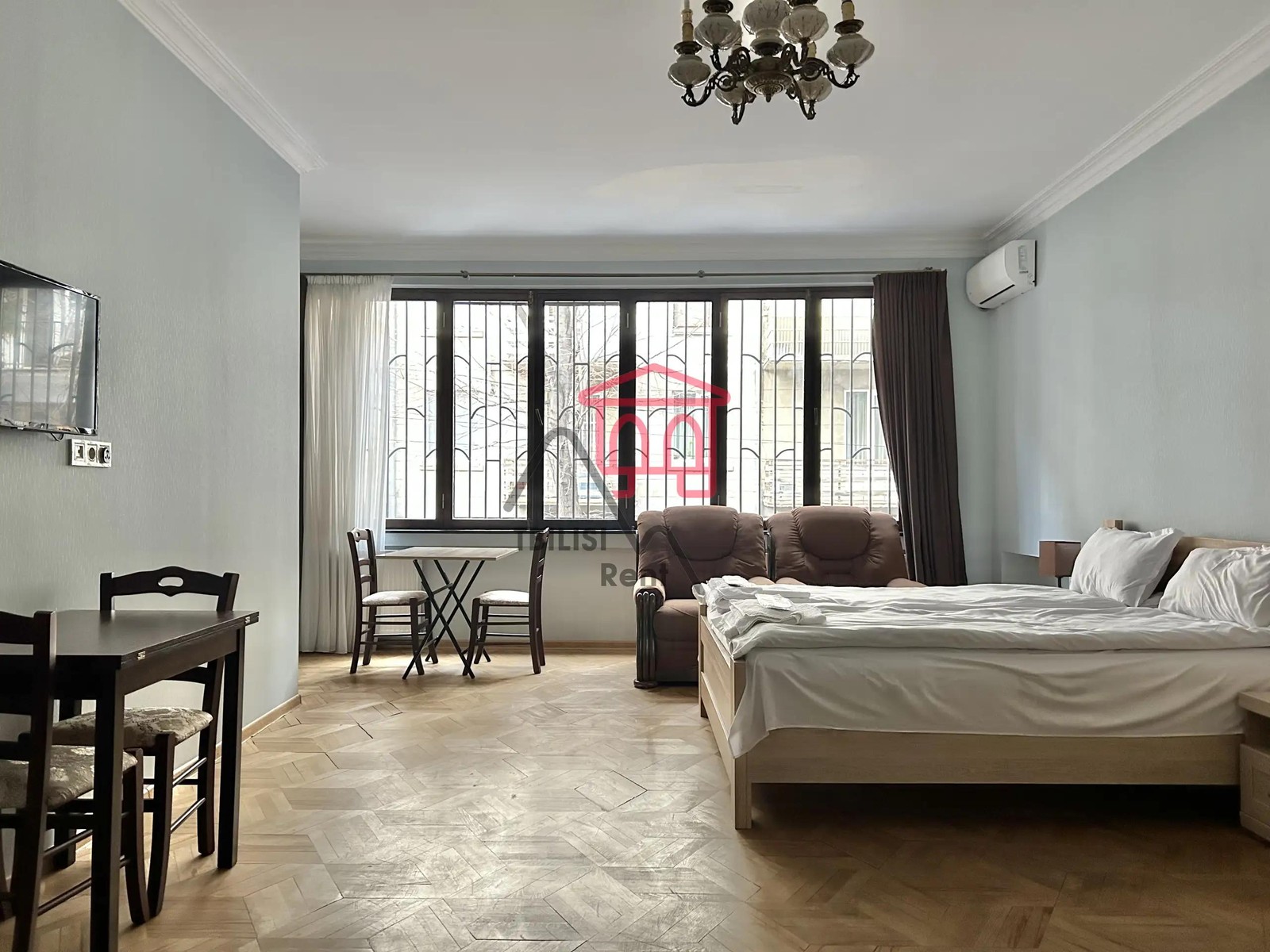 Irakli Tatishvili, 18 - 1 rooms