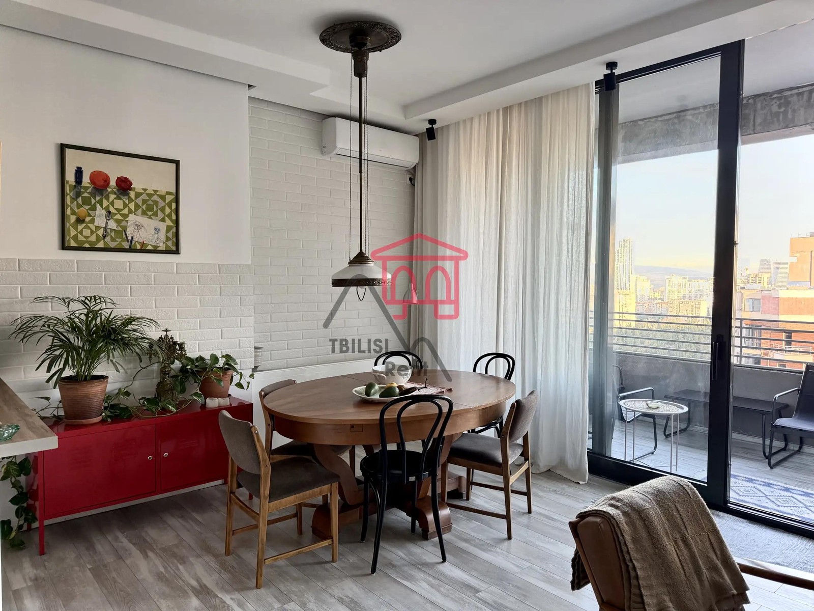 Tskhnet Shosse 29, Bagbebi, near Rustaveli - 4 rooms