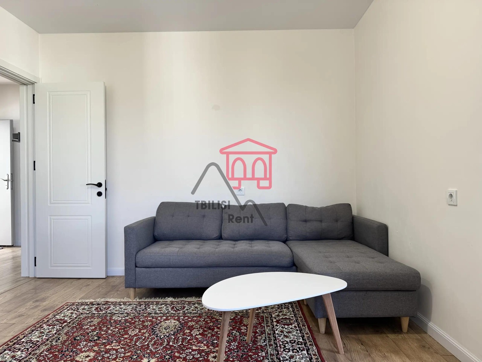 Varkhetili-3 microdistrict, 1st quarter, 33 - 4 rooms