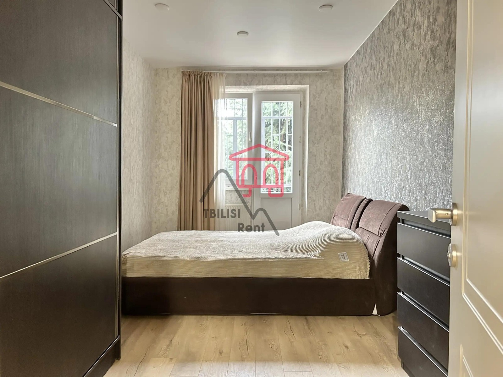 Shalva Nutsubidze Street, 221/3 - 3 rooms