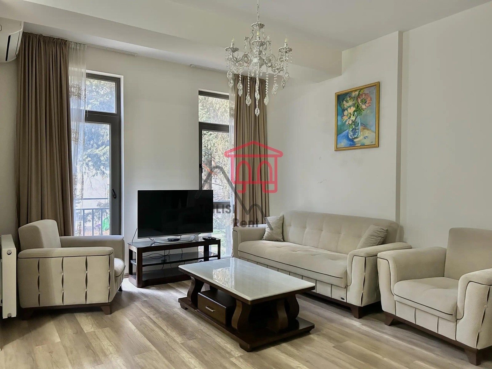 Pandzikidze Street, 22 - 2 rooms