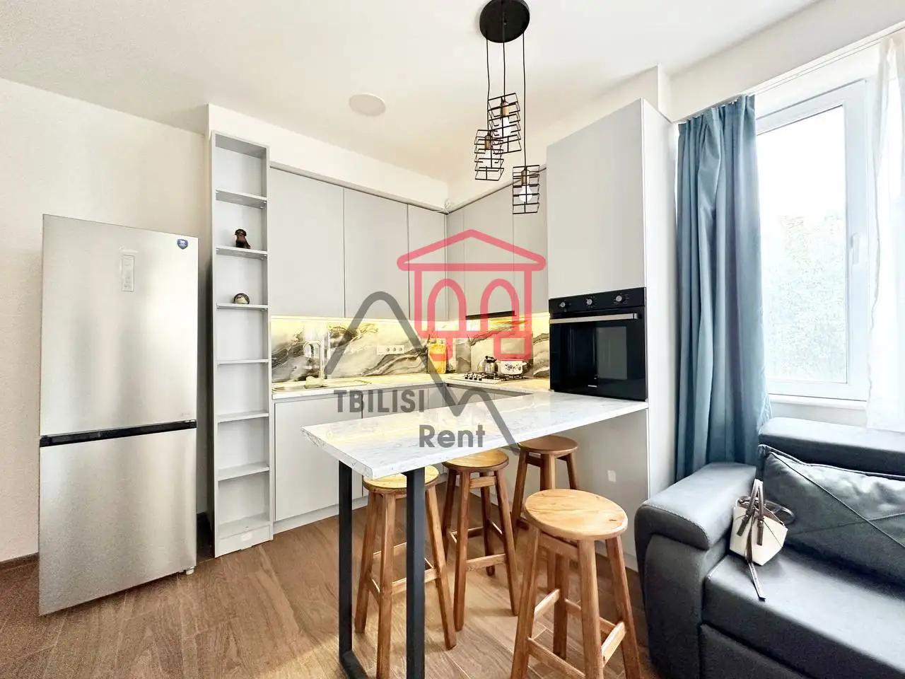 Pr. Beri Gabriela Salosi 138 - 3 rooms