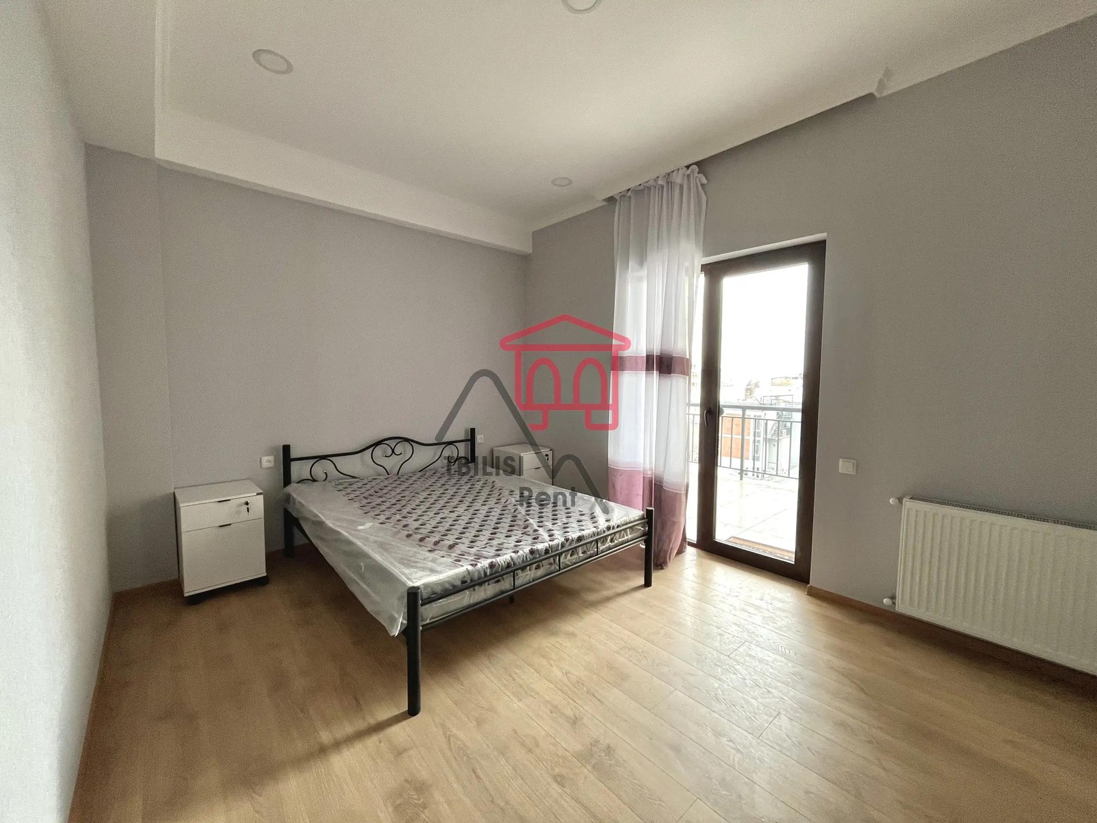 Tbilisi, Vera, Yakob Gogebashvili, 30 - 4 rooms