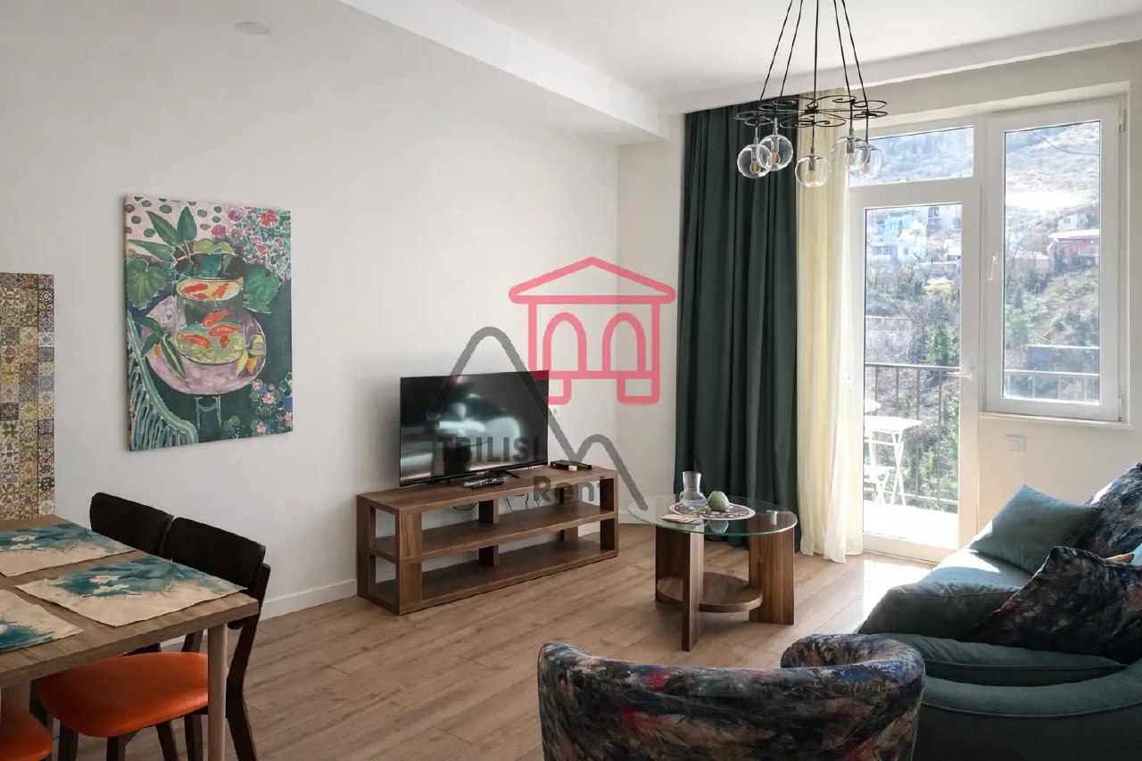 Nino Zhvania Street 8, Vake - 2 rooms