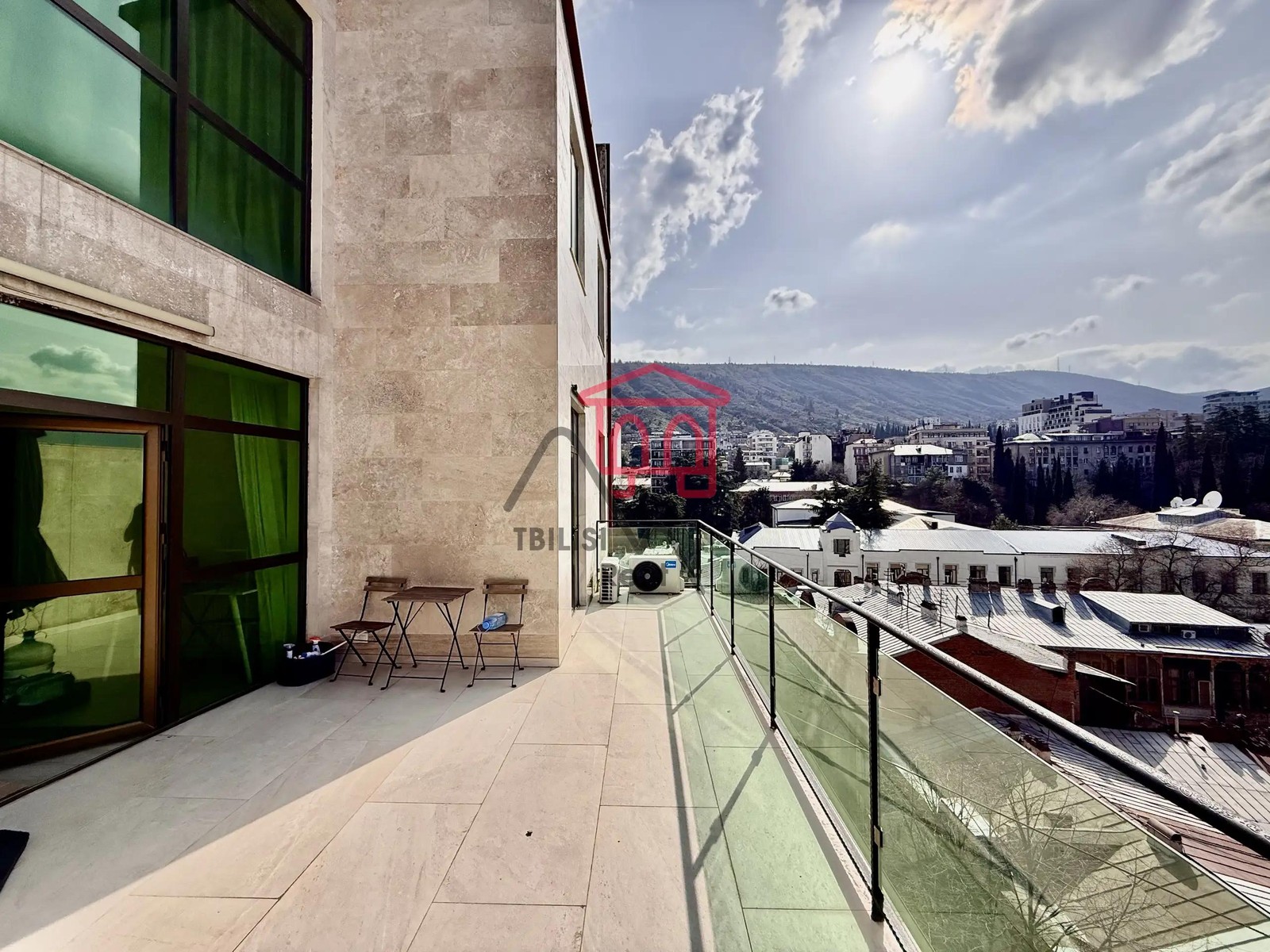 32 Irakli Tatiashvili, Vera - 2 rooms