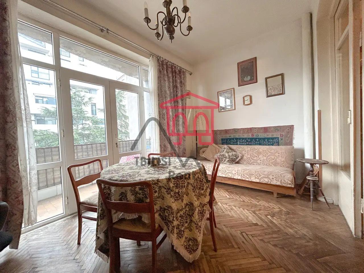 K.Kekelizde St. 14, Vake - 4 rooms