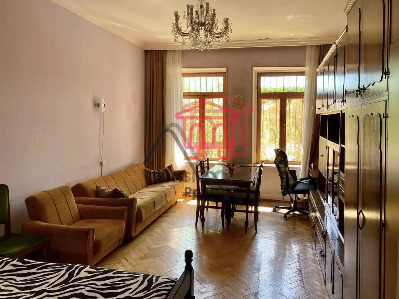 Konstantin Potskhverashvili Street, 12, Chugureti - 1 rooms