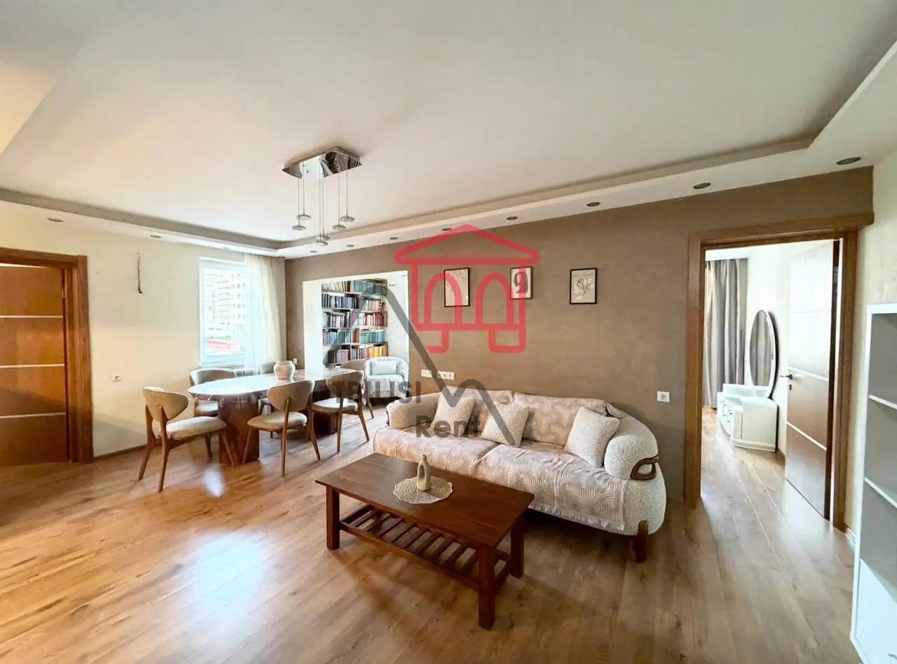 Didi Digomi 3rd microdistrict - 4 rooms