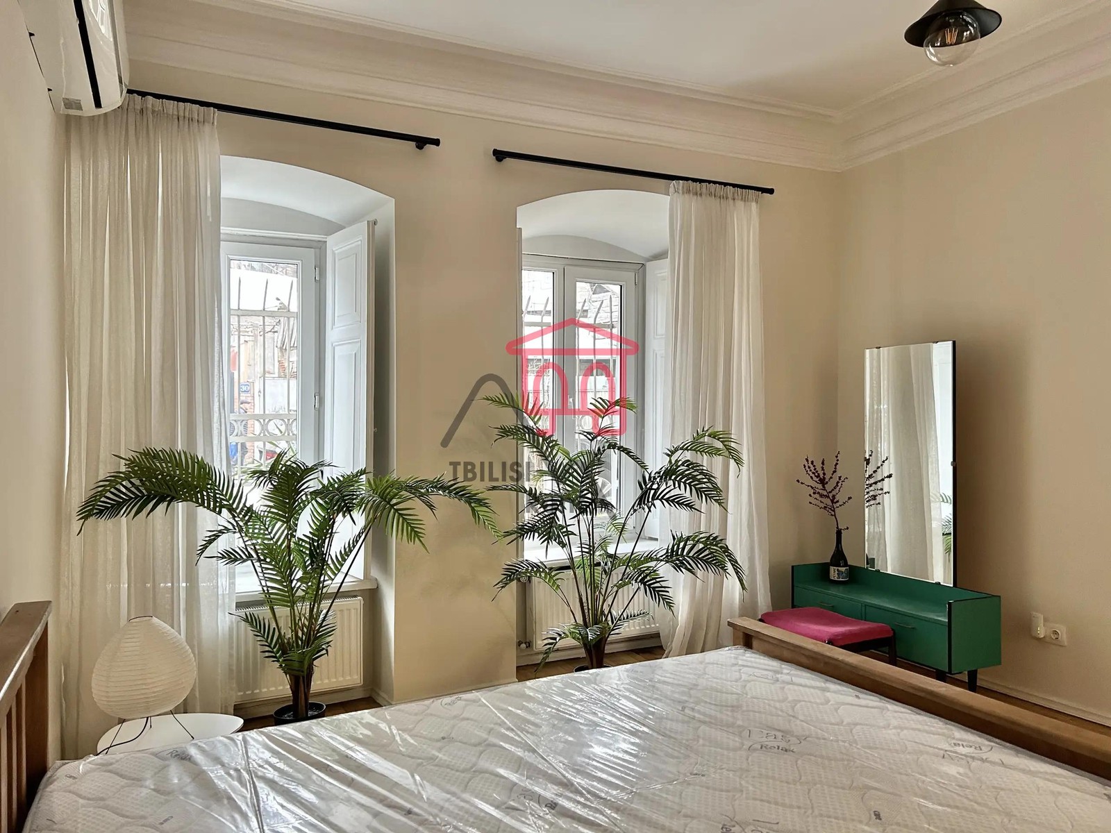 Amagleba Street, 33 - 3 rooms
