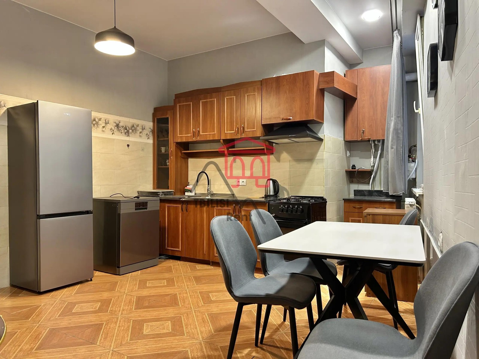 Barnova, 53 - 3 rooms