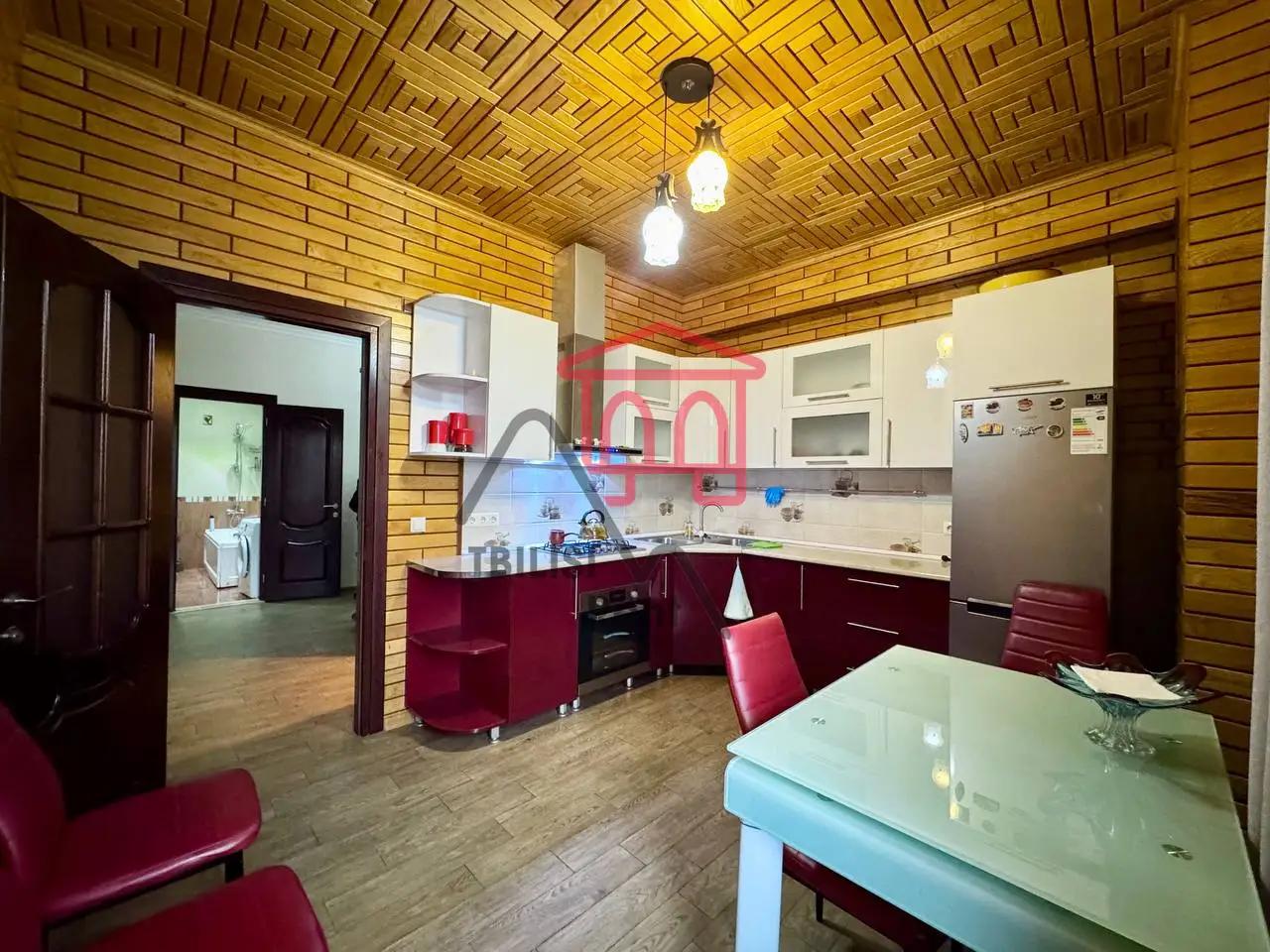 Vaza Pshavela Street 78A - 3 rooms