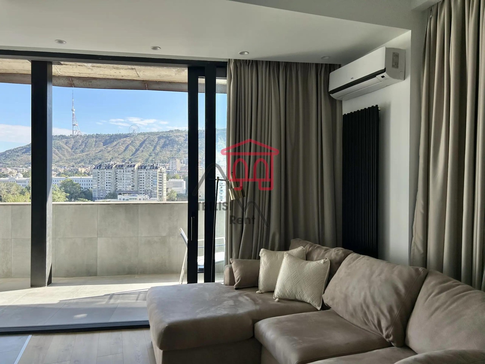 Simon Chikovani Street, 25 - 1 rooms