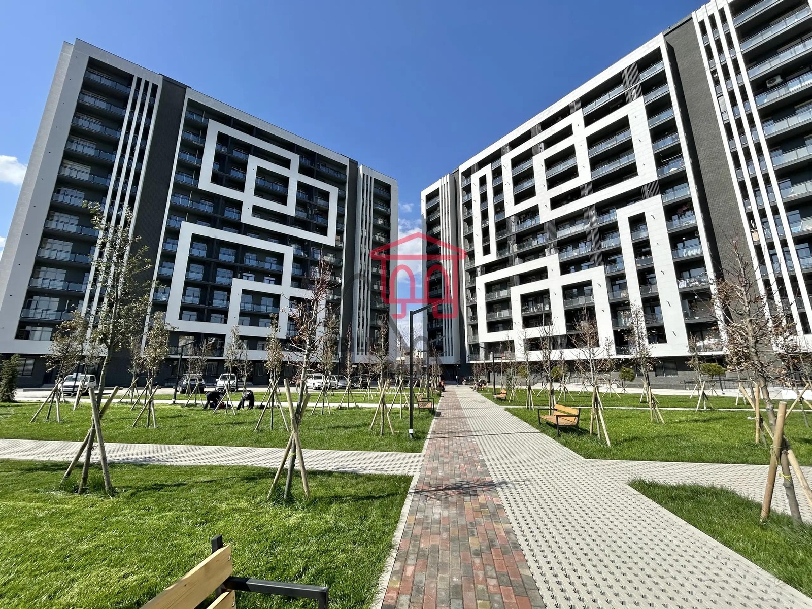 Mikhael Abramishvili Street, 36 - 2 rooms