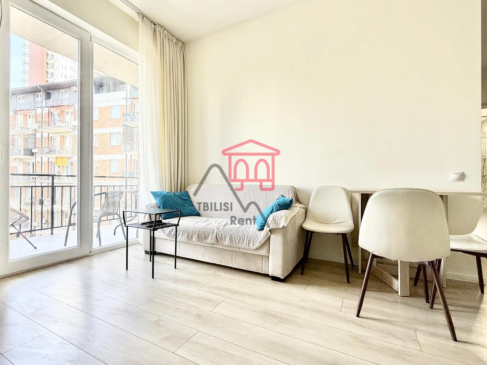 Anna Politkovskaya Street 3/37 - 3 rooms